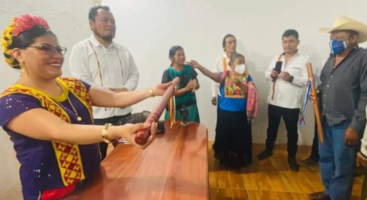 Asumen 28 mujeres como presidentas de municipios indígenas de Oaxaca