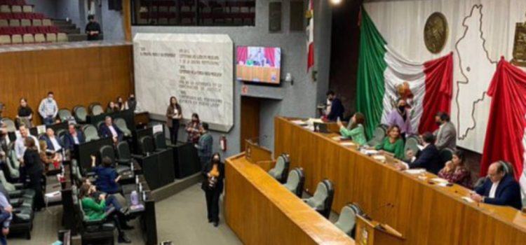 Aprueban Diputados juicio político contra Samuel García