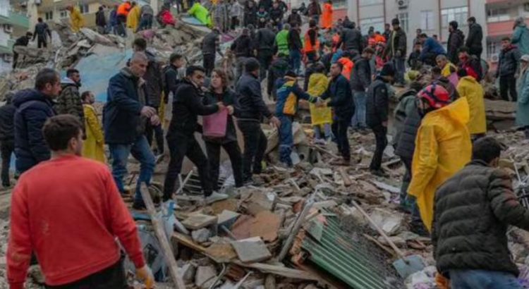 Descartan a connacionales entre las víctimas del terremoto
