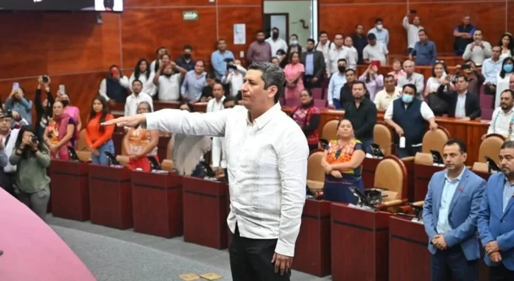 Congreso de Oaxaca aceptó renuncia de Alamilla, 13 días después de ser nombrado fiscal