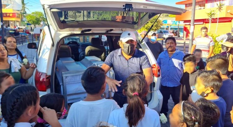 Hermanitos hallados en carretera de Oaxaca fueron asfixiados y abandonados