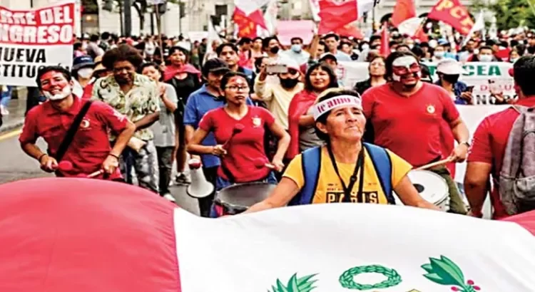 No sacará México a sus diplomáticos de Perú