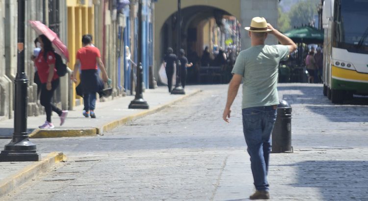 Alertan en Cuenca del Papaloapan por ola de calor que alcanza hasta 45 grados