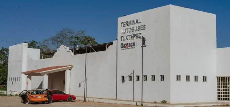 Gobierno de Oaxaca da en comodato a Tuxtepec la Central Camionera de segunda clase