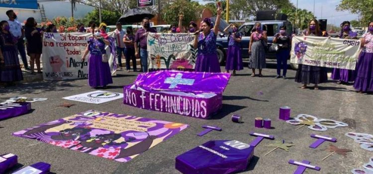 Encuentran cuerpo de mujer asesinada en Zaachila; fiscalía de Oaxaca investiga feminicidio