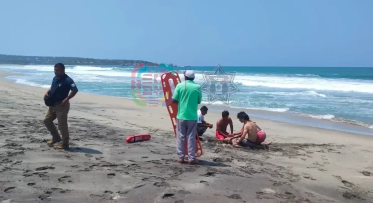 Joven rumana muere ahogada en playa Zicatela, Oaxaca