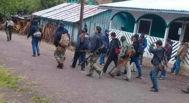 Por violencia, habitantes de El Tlacuache, Oaxaca, son obligados a desplazarse