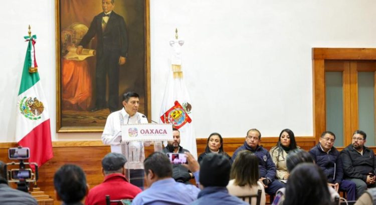 Niega Jara que su gobierno espíe a opositores y periodistas de Oaxaca