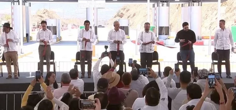 AMLO inaugura la autopista Oaxaca-Puerto Escondido, luego de 15 años de construcción