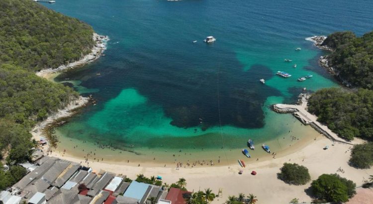 Reconocen a playa ‘La Entrega’ en Oaxaca como una de las mejores de México