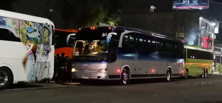 Se movilizan desde Oaxaca más de 25 mil simpatizantes de Sheinbaum para su arranque de campaña Se movilizan desde Oaxaca más de 25 mil simpatizantes de Sheinbaum para su arranque de campaña