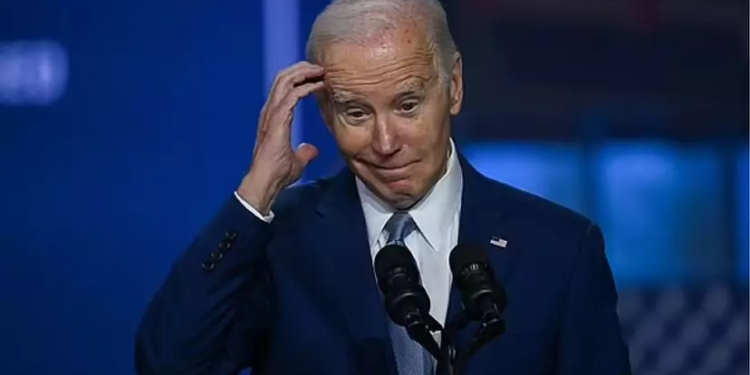 Biden llama a Zelenski «Putin» y a Harris «vicepresidente Trump», alimentando dudas sobre su capacidad para la reelección