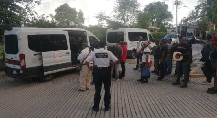 Tras 20 días de transitar por Oaxaca, se disuelve caravana migrante “La Roca de Dios”