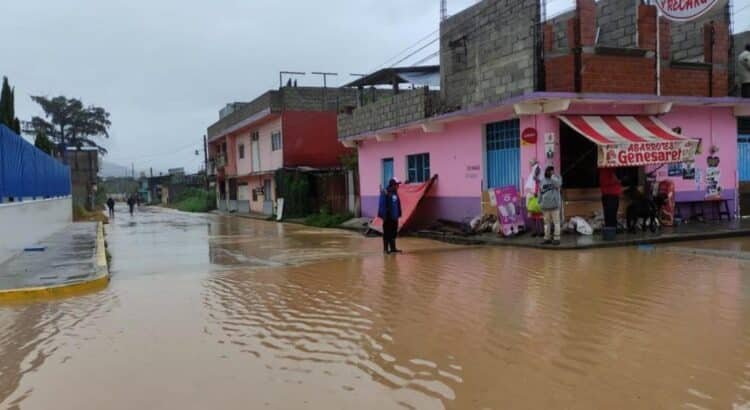 John se degradó a tormenta tropical, pero seguirán fuertes lluvias en Oaxaca
