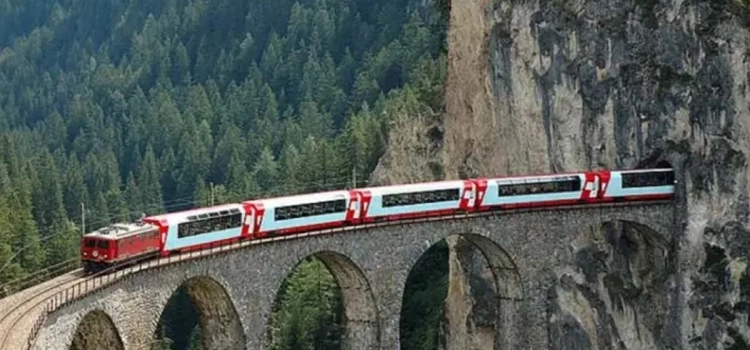 Glacier Express: el tren rápido más lento del mundo