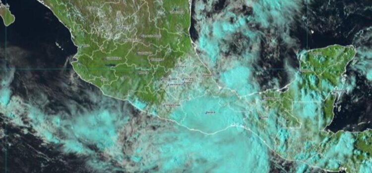 Se degrada depresión tropical Once-E y cambia de dirección; continuarán lluvias en Oaxaca