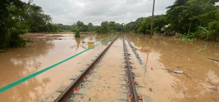 Lluvias en Oaxaca dejan incomunicadas a comunidades de Guichicovi y Los Chimalapas