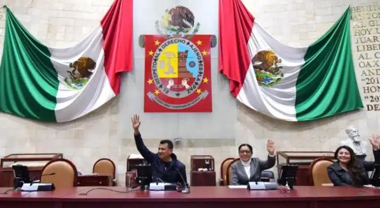 Por unanimidad, Congreso de Oaxaca aprueba reforma que garantiza Supremacía Constitucional