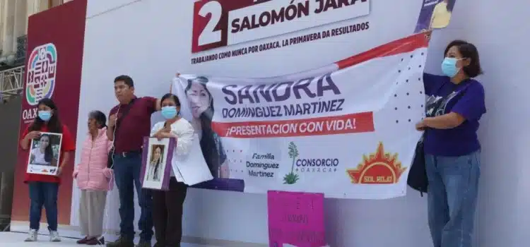 Rinde Jara segundo informe de gobierno en Juchitán; presume apoyo de Sheinbaum a Oaxaca