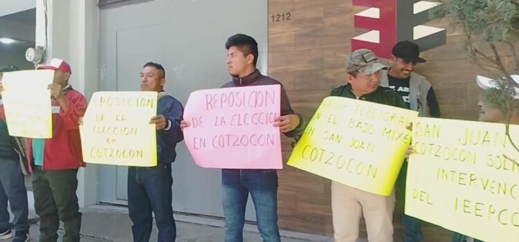 Con protesta, en Oaxaca pobladores de San Juan Cotzocón acusan fraude en elección municipal