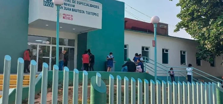 “Si el Hospital Civil de Oaxaca está en crisis por falta de recursos, en Tuxtepec estamos en la oscuridad”