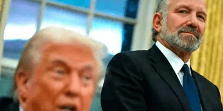 Anuncia Estados Unidos ajustes en aranceles a México y Canadá
