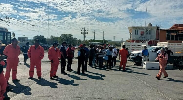 Proveedores de la refinería de Salina Cruz, Oaxaca, anuncian protesta en CDMX por adeudos de Pemex