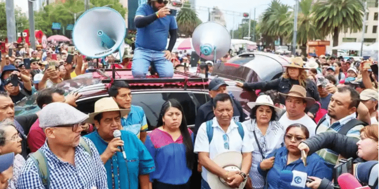 Pide el Gobierno federal a la CNTE “pensar en los niños”