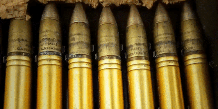 Actualiza Reino Unido su estrategia de defensa