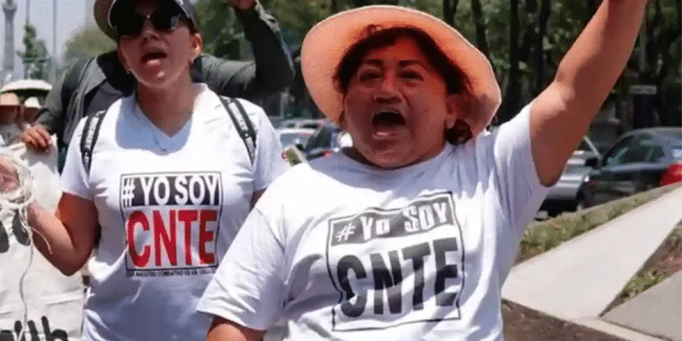 CNTE pone fin a paro y plantón en la Ciudad de México