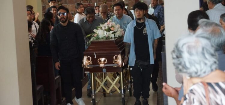 Sepultan a la presidenta municipal de San Mateo Piñas