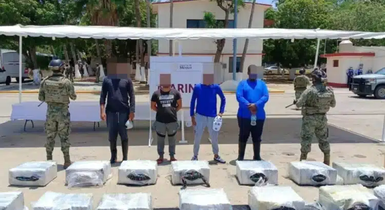 Aseguran más de media tonelada de cocaína en costas de Oaxaca
