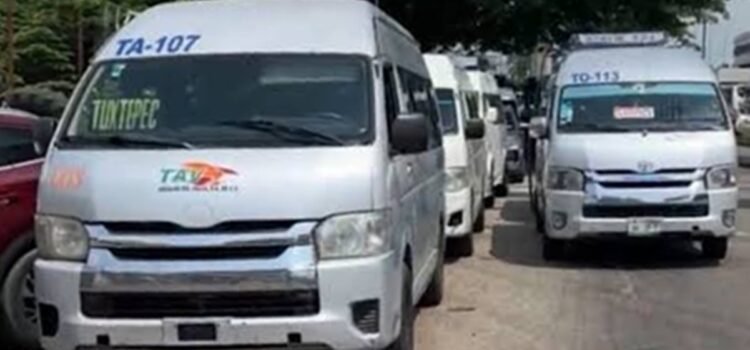 Detienen a dirigente de Alianza de Transportistas en Tuxtepec; agremiados amagan con paro, a horas de visita de Sheinbaum