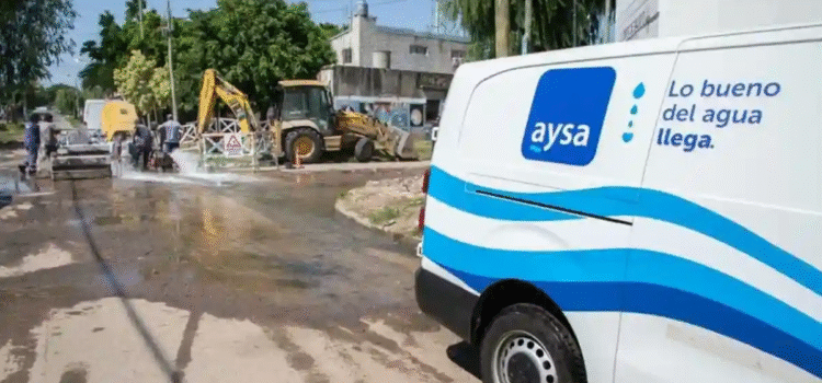Inicia Argentina privatización de AySA, la empresa estatal de agua