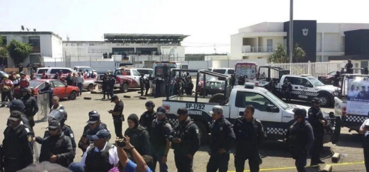 Arrojan explosivos desde un dron en penal de Tuxpan, Veracruz