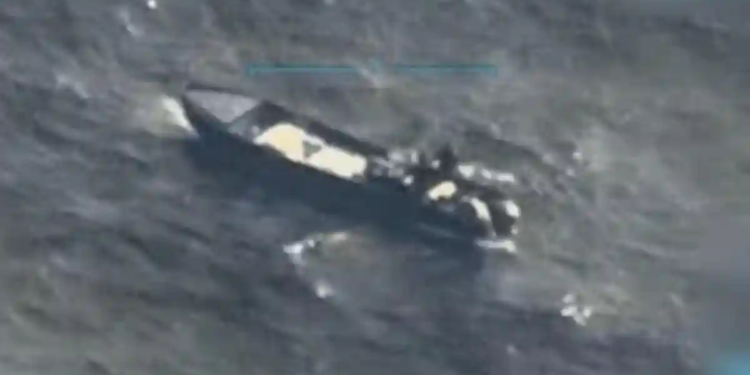 Ataca Estados Unidos otra lancha de presuntos “narcoterroristas”