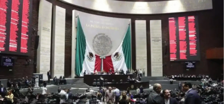 Inician diputados periodo ordinario con mesa directiva provisional