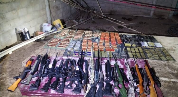 Aseguran armas, drogas y vehículos de grupos criminales en Santiago Niltepec, en el Istmo de Oaxaca