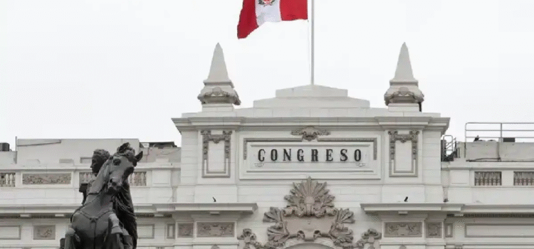 Declara el Congreso de Perú “persona non grata” a Claudia Sheinbaum