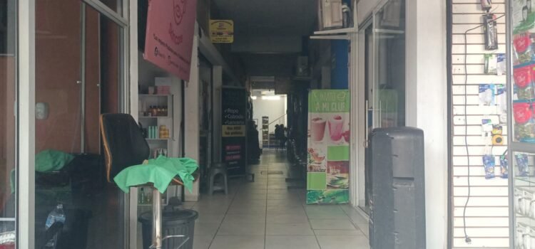 Crece inconformidad por “apagones” en municipios del Istmo de Oaxaca; hay 70 colonias afectadas en Salina Cruz