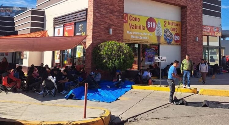 Sección 22 del SNTE inicia paro de 48 horas; toman casetas y plazas comerciales en Oaxaca