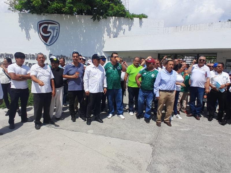 “No somos una competencia desleal”: conductores de aplicaciones piden regulación en Veracruz